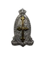 WW2 Canadian Regiment De Chateauguay Cap Badge