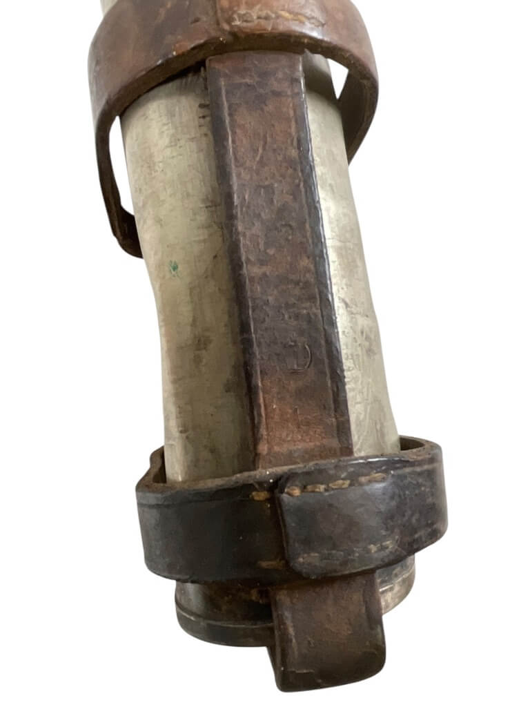 WW1 Canadian CEF Dismounted Pattern Canteen and Carrier WW1 Canadian CEF Dismounted Pattern Canteen and Carrier