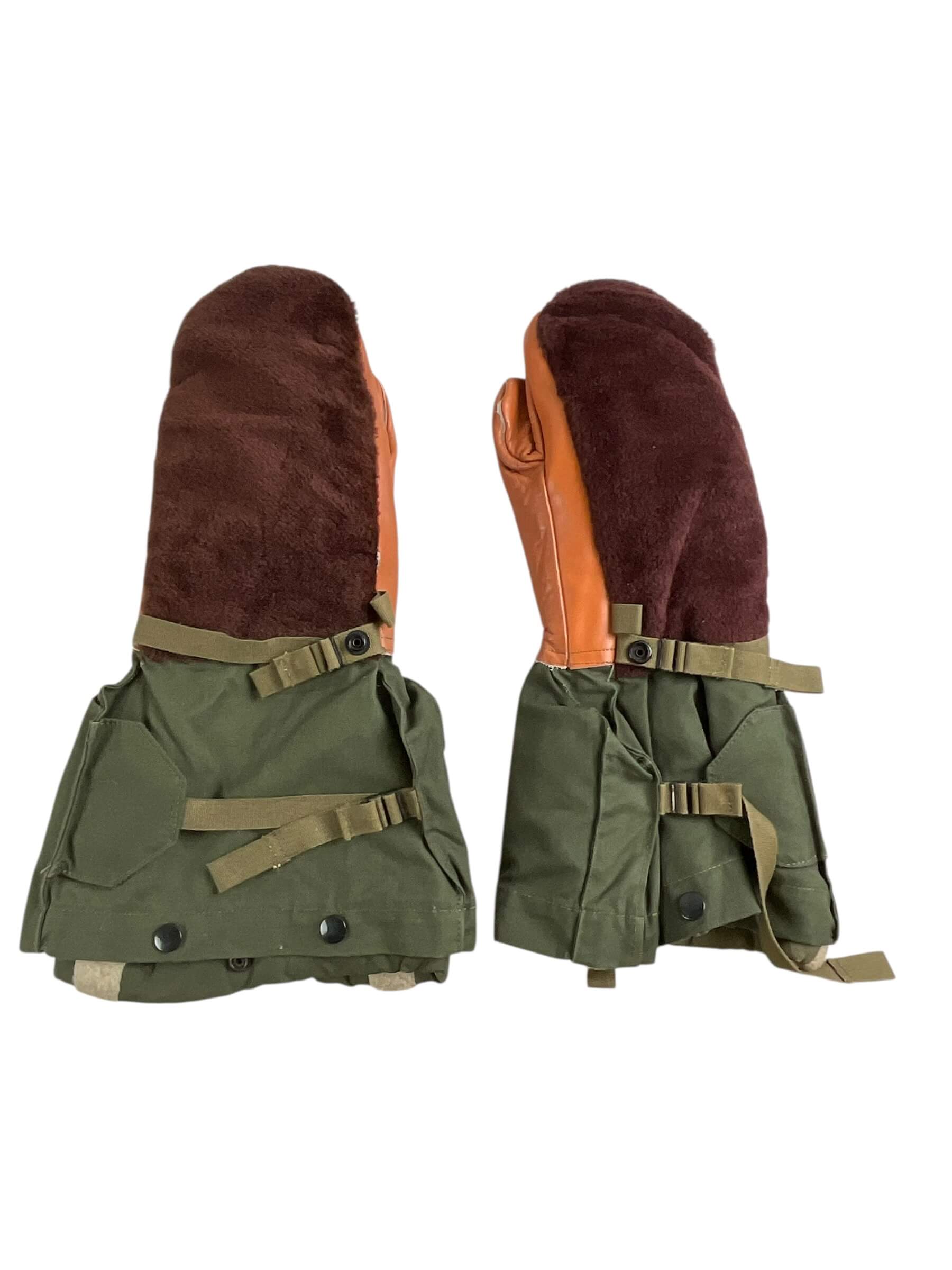 US Army Arctic Mitts US Army Arctic Mitts