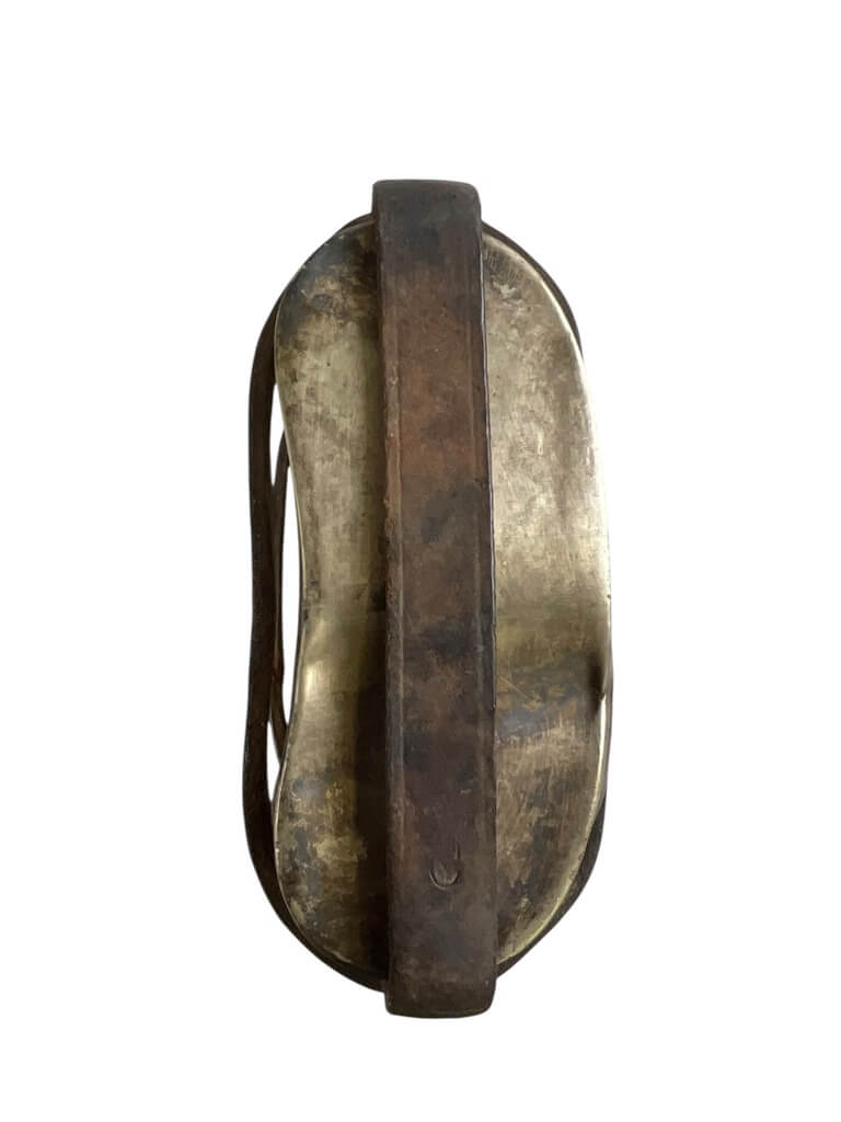 WW1 Canadian CEF Dismounted Pattern Canteen and Carrier WW1 Canadian CEF Dismounted Pattern Canteen and Carrier