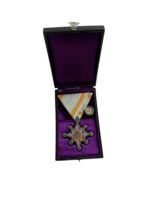WW2 Imperial Japanese Order of the Sacred Treasure 8th Class Full Size Medal In Case