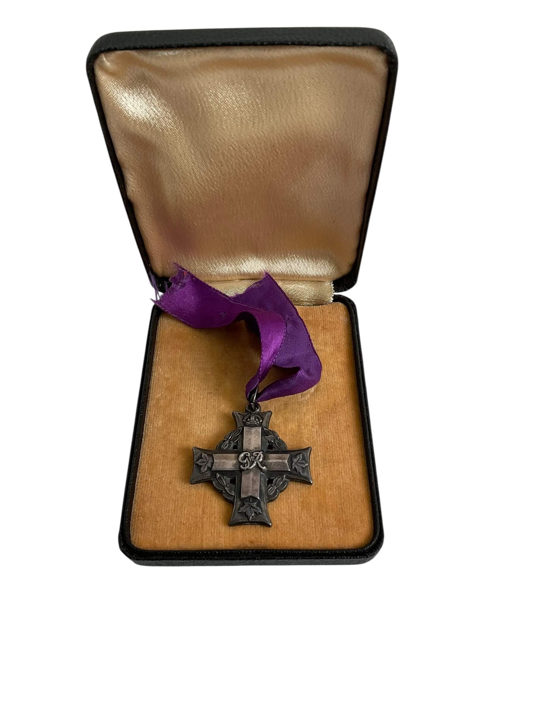 WW2 Canadian RCAF Memorial Cross F/S W.H.S. Byers KIA With Research WW2 Canadian RCAF Memorial Cross F/S W.H.S. Byers KIA With Research