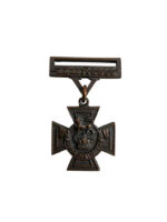 WW2 British Victoria Cross Miniature Medal Vintage