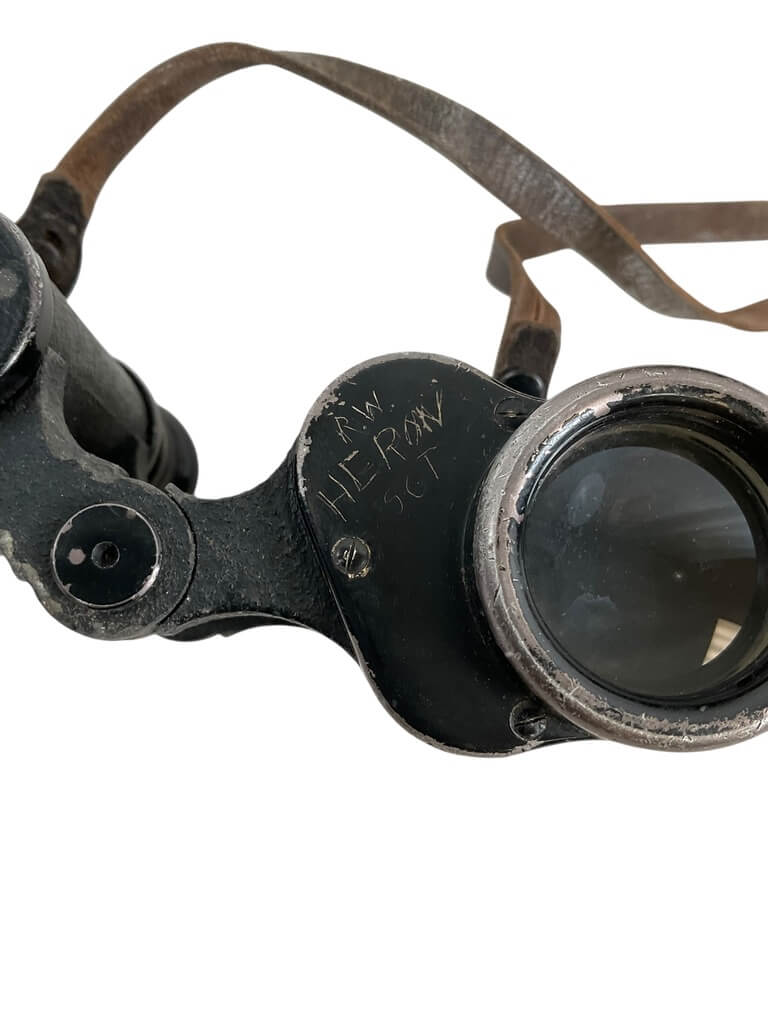 WW2 German 6 X 30 Binoculars With Bakelite Case WW2 German 6 X 30 Binoculars With Bakelite Case