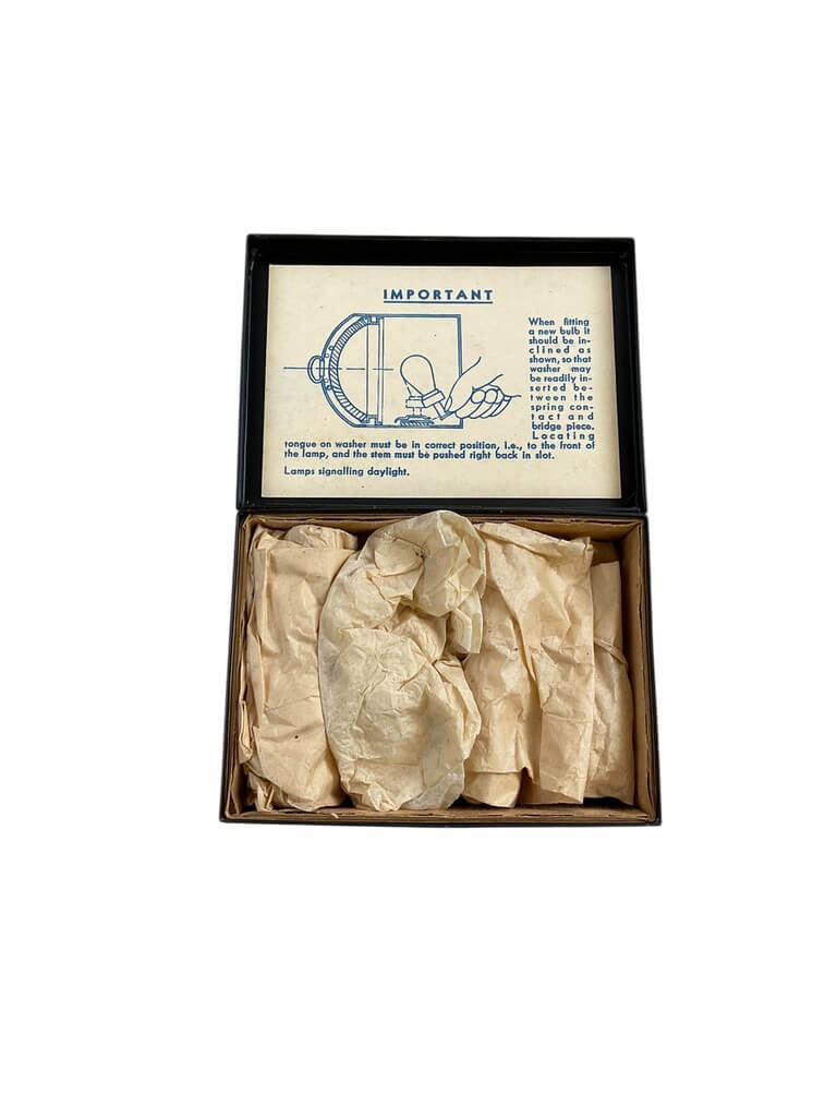 WW2 Canadian Army Signalling Lamp Short Range In Box WW2 Canadian Army Signalling Lamp Short Range In Box