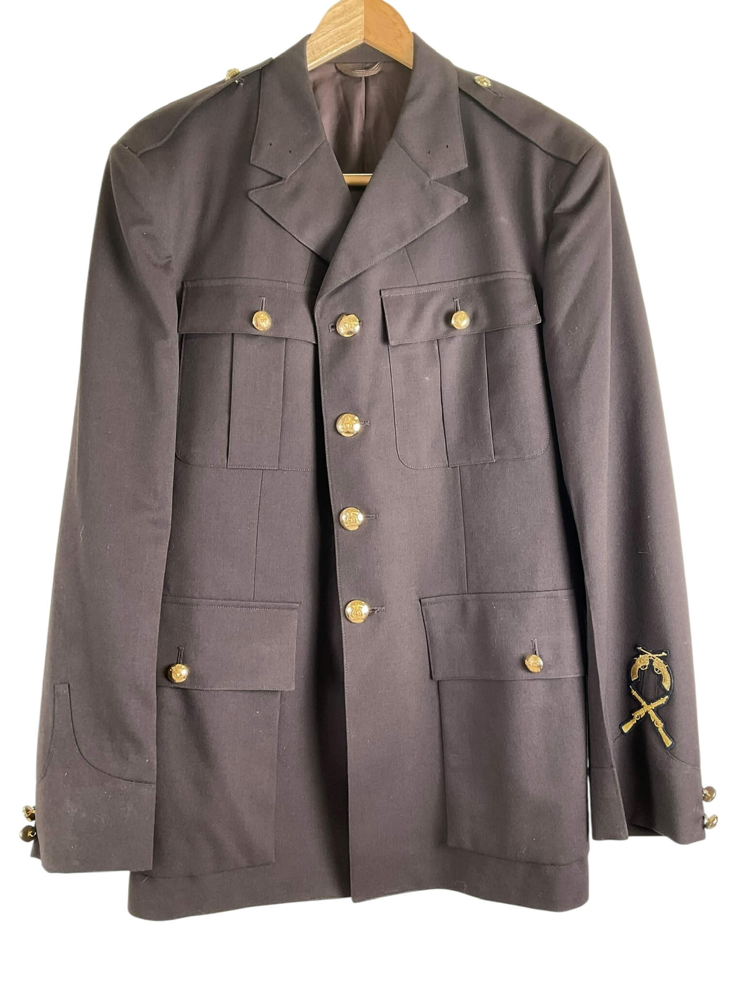 Royal Canadian Mounted Police RCMP Brown Jacket Tunic 44 Chest Royal Canadian Mounted Police RCMP Brown Jacket Tunic 44 Chest