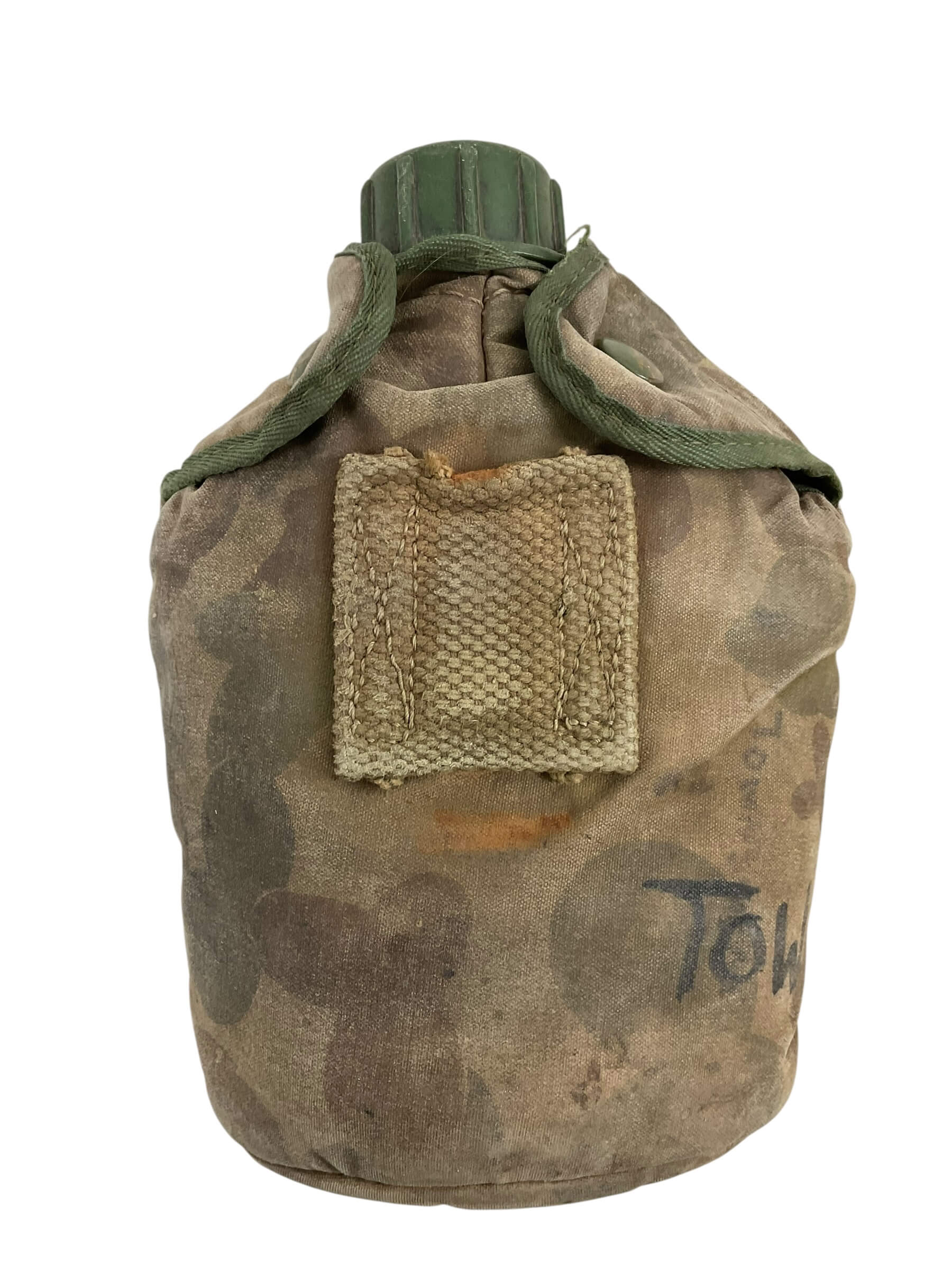 Australian Heart Camouflage Canteen With Cover Australian Heart Camouflage Canteen With Cover