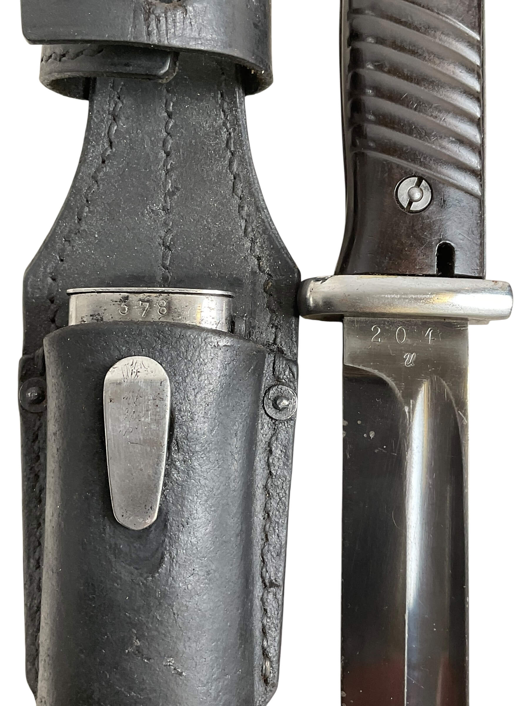 WW2 German K98 Bayonet With Frog E.F. Horster Dated 1940 NOT MATCHING WW2 German K98 Bayonet With Frog E.F. Horster Dated 1940 NOT MATCHING