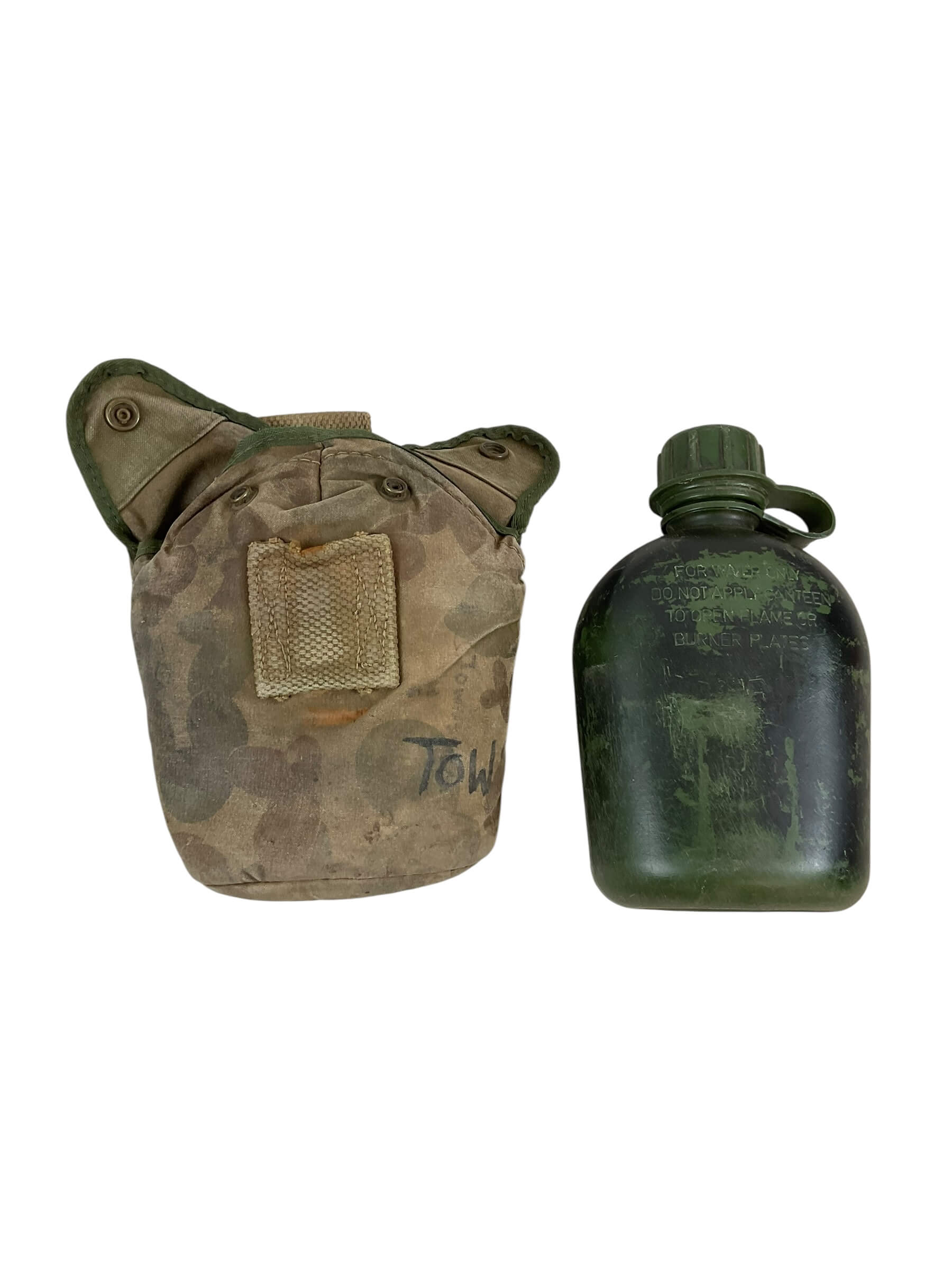 Australian Heart Camouflage Canteen With Cover Australian Heart Camouflage Canteen With Cover