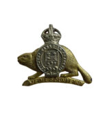 WW2 Canadian Vandoos R22E Cap Badge