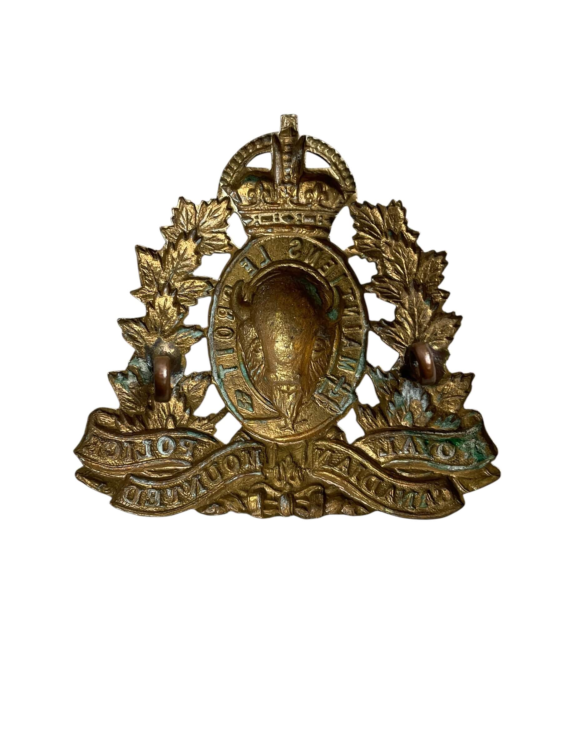 WW2 Royal Canadian Mounted Police RCMP Cap Badge WW2 Royal Canadian Mounted Police RCMP Cap Badge