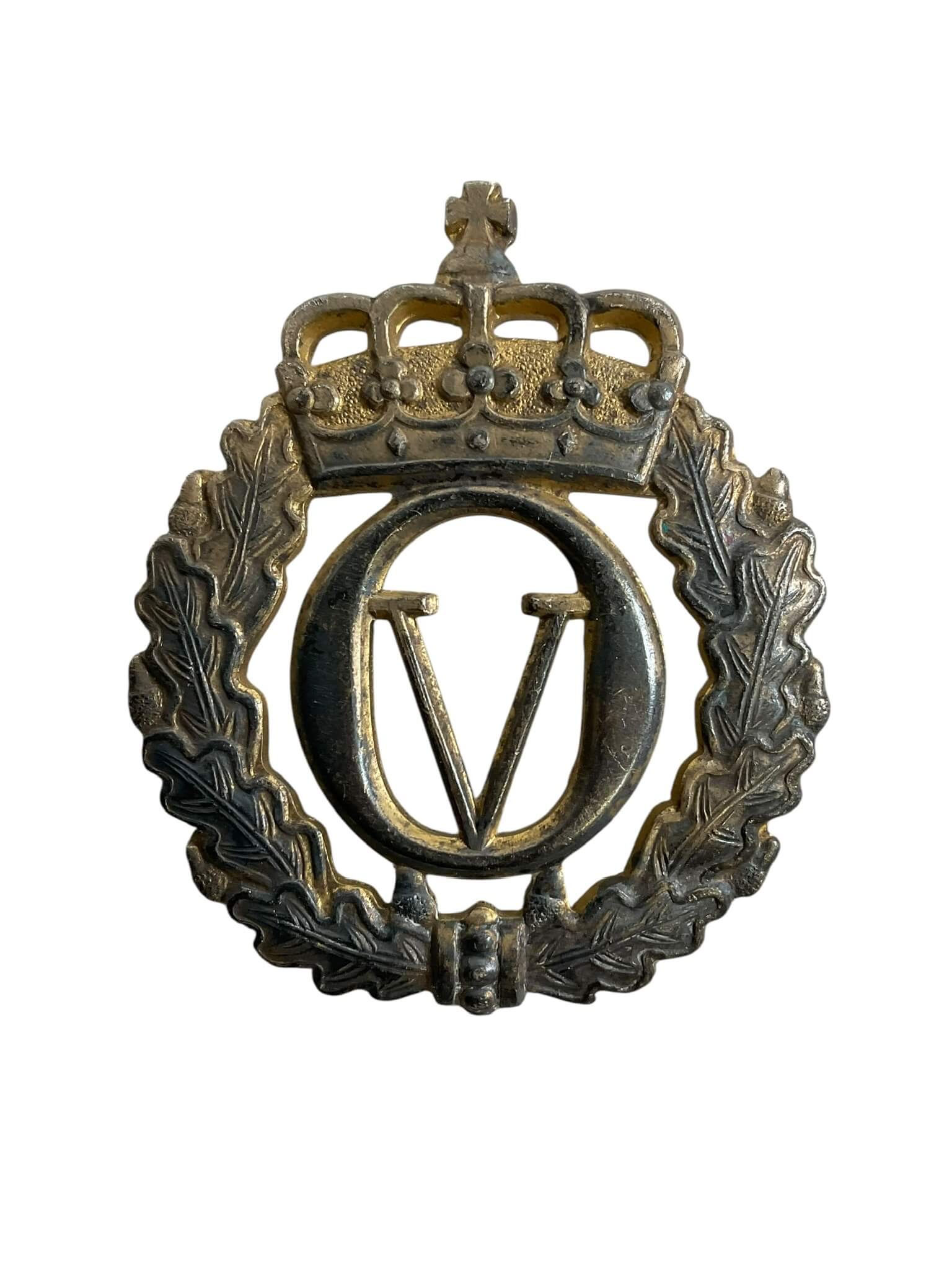Norway Norwegian Army King Olav V Cap Badge Norway Norwegian Army King Olav V Cap Badge