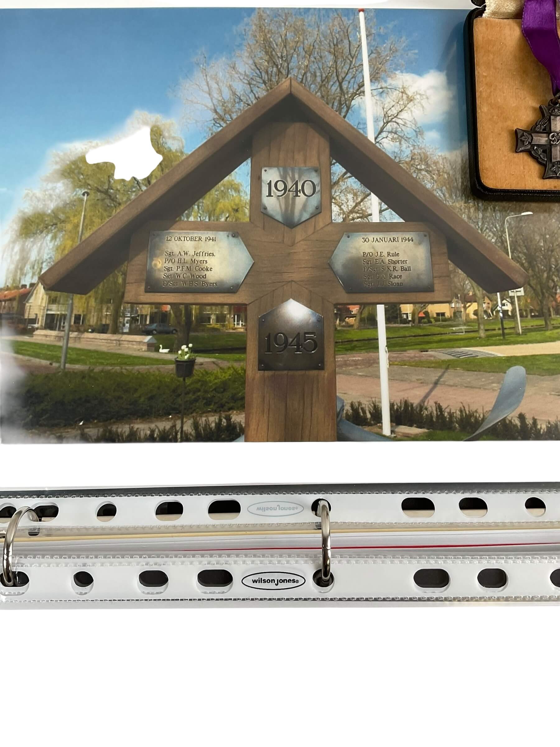 WW2 Canadian RCAF Memorial Cross F/S W.H.S. Byers KIA With Research WW2 Canadian RCAF Memorial Cross F/S W.H.S. Byers KIA With Research