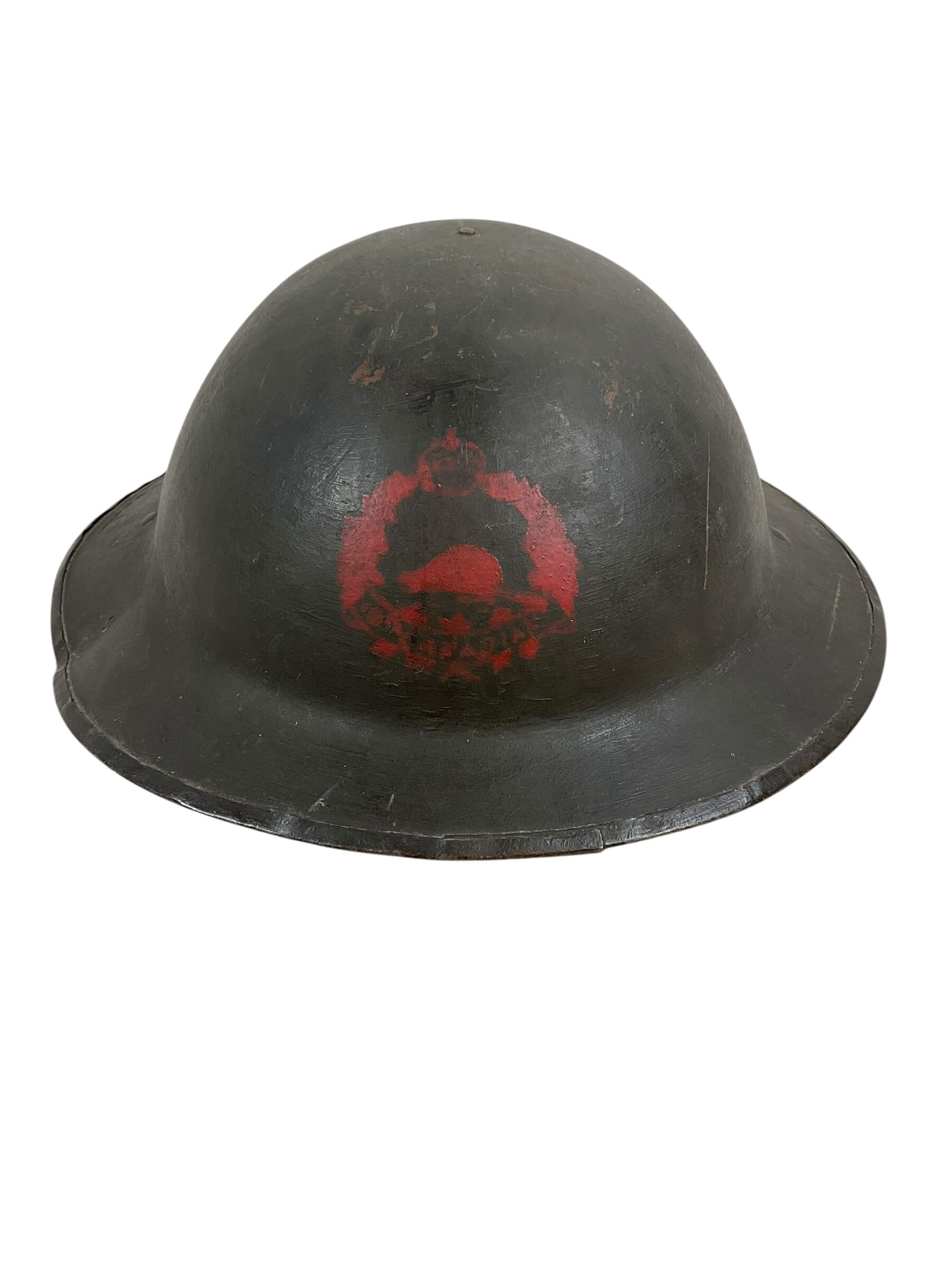 WW1 Canadian CEF 10th Battalion Officers Cuff Rank Tunic With Painted Helmet WW1 Canadian CEF 10th Battalion Officers Cuff Rank Tunic With Painted Helmet