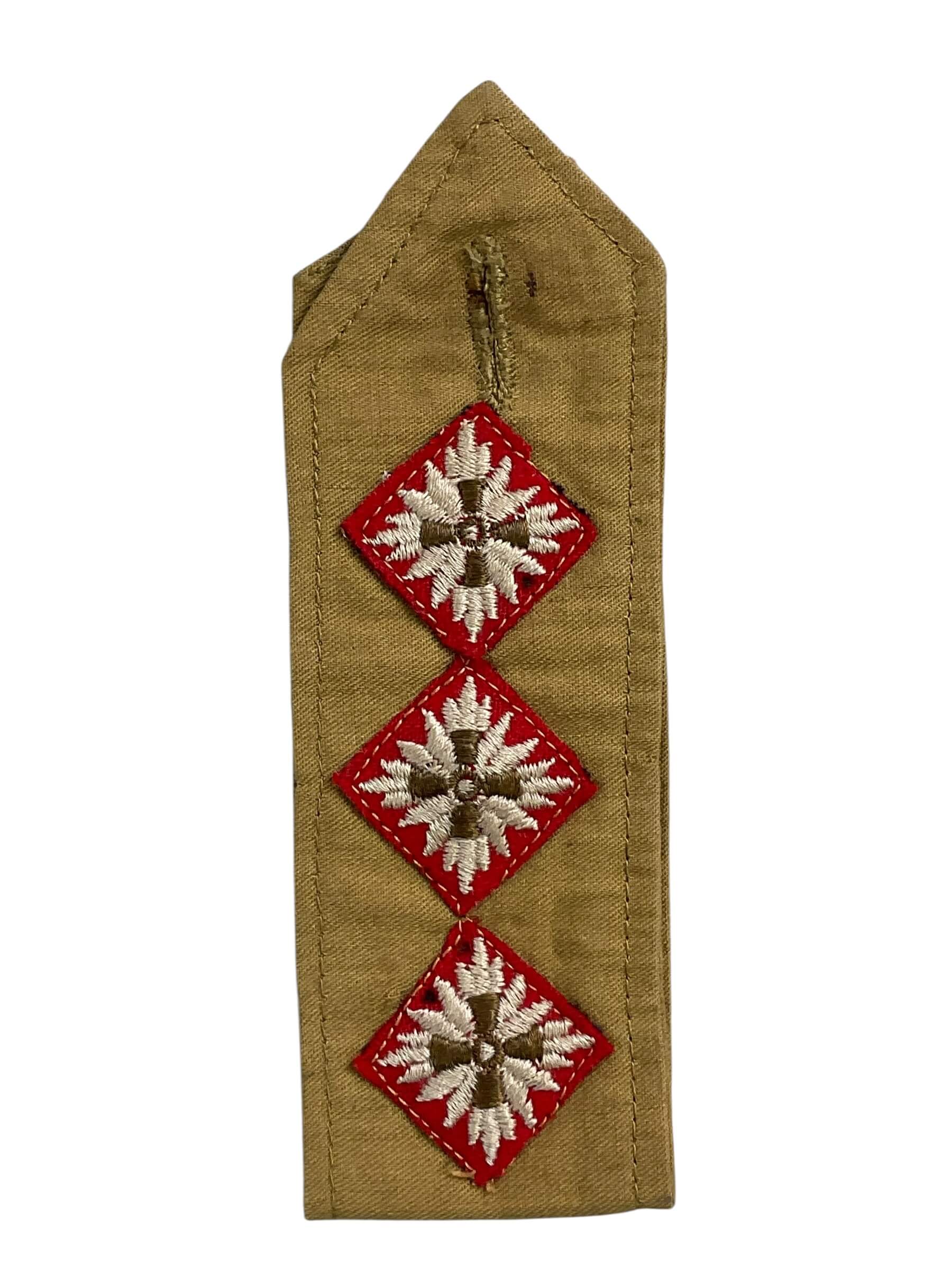 WW2 Canadian Army Captain Tropical Shoulder Board Slip-On Single WW2 Canadian Army Captain Tropical Shoulder Board Slip-On Single