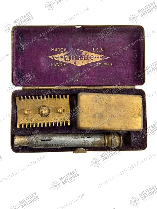 WW2 US Army Gillette Razor In Original Case - Military Antiques Toronto