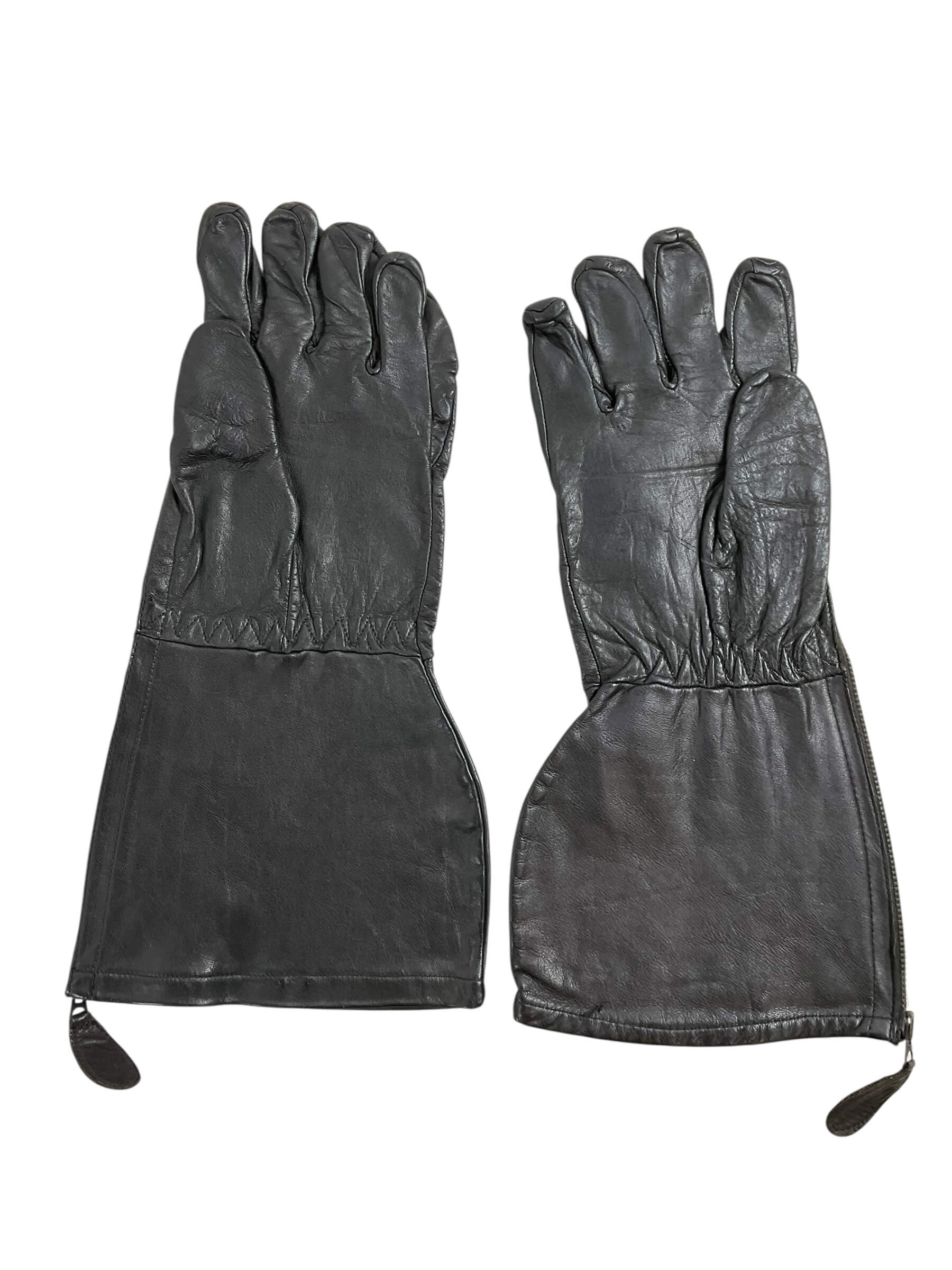 WW2 Canadian RCAF Type E Black Leather Flying Gloves Size Large Dated 1943 WW2 Canadian RCAF Type E Black Leather Flying Gloves Size Large Dated 1943