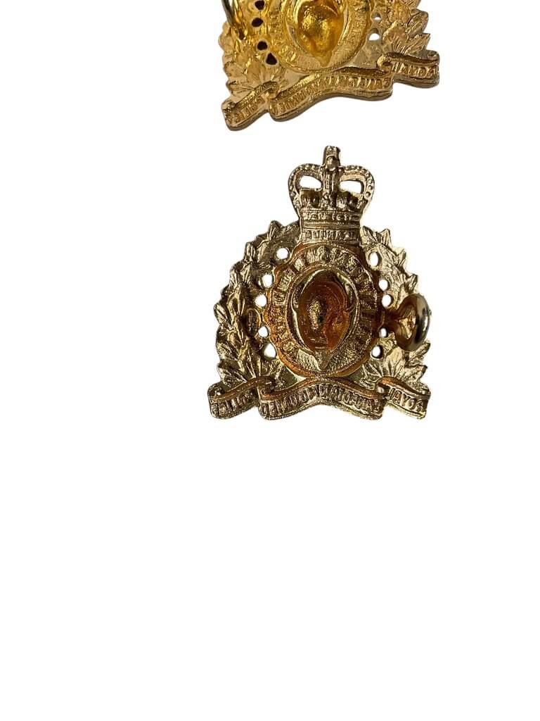 Royal Canadian Mounted Police RCMP Collars Insignia Pair Royal Canadian Mounted Police RCMP Collars Insignia Pair