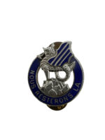 US Army DUI Distinctive Uniform Insignia 3rd Infantry Division Badge Pin