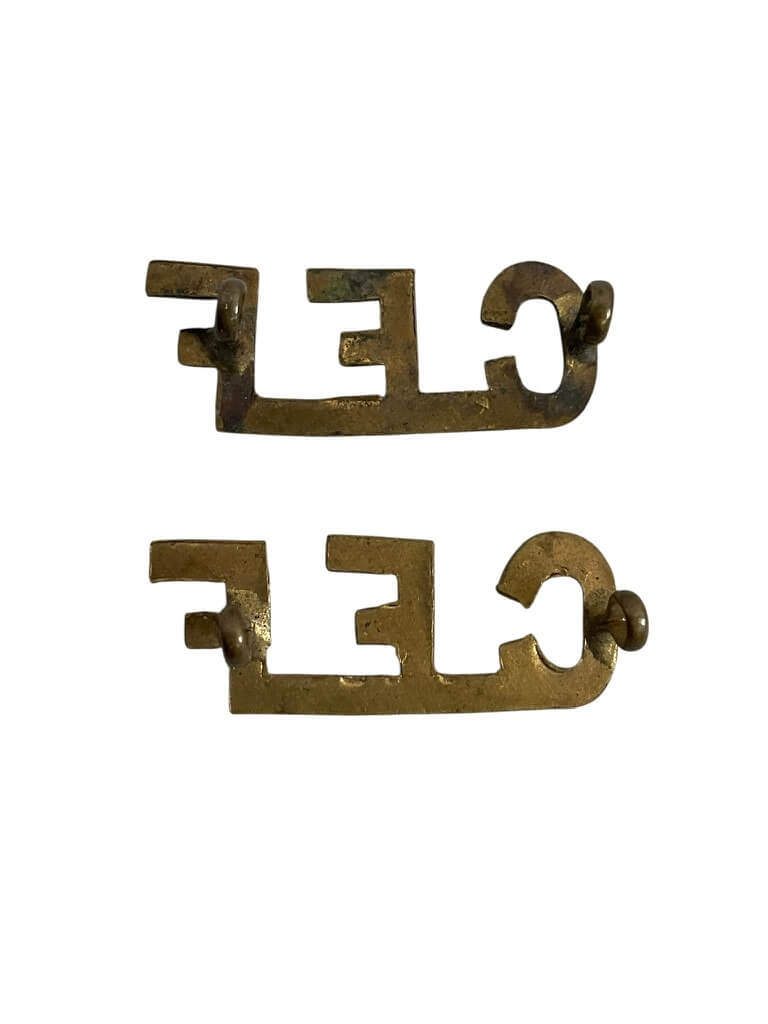 WW1 Canadian CEF Shoulder Titles Insignia Pair WW1 Canadian CEF Shoulder Titles Insignia Pair