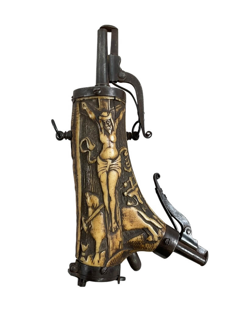 Antique Powder Horn With Engraving From Antler Antique Powder Horn With Engraving From Antler