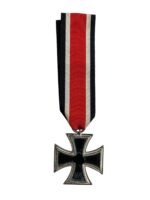 WW2 German Iron Cross Maker 113 Hermann Aurich Dresden