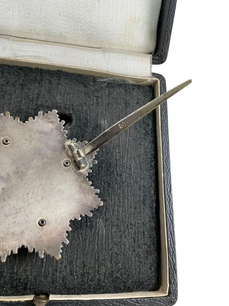 WW2 German Cross In Gold With Case Maker Mark 20 Zimmermann WW2 German Cross In Gold With Case Maker Mark 20 Zimmermann