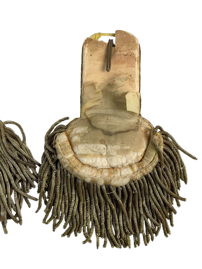 British Officers Shoulder Boards Pair British Officers Shoulder Boards Pair