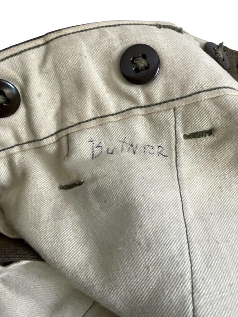 WW2 US Army Field Trousers Pants Size 31 X 31 Dated 1945 WW2 US Army Field Trousers Pants Size 31 X 31 Dated 1945