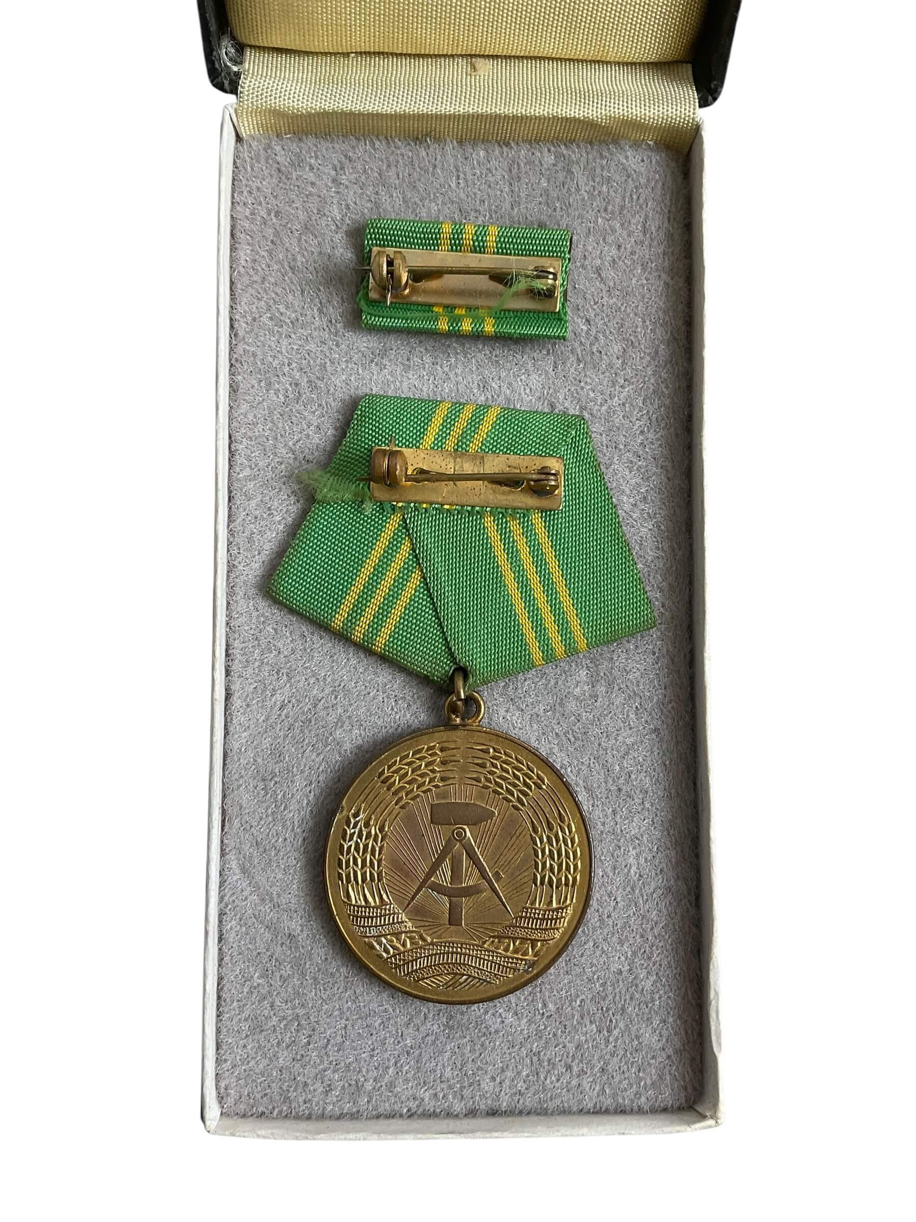 East German DDR Faithful Service Full Size Medal With Ribbon Bar and Document East German DDR Faithful Service Full Size Medal With Ribbon Bar and Document