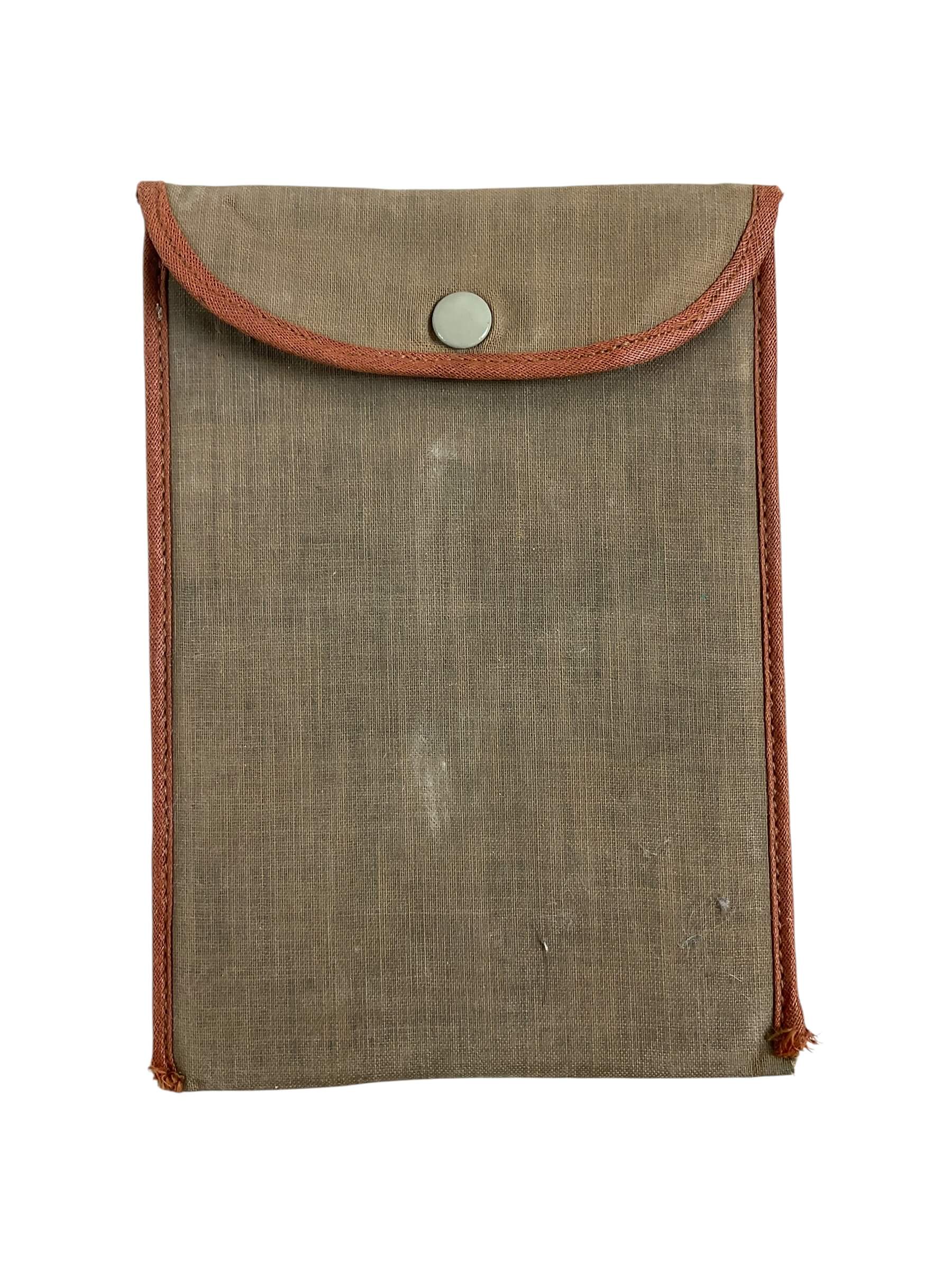 WW1 Canadian CEF Officers Private Purchase Shaving Mirror With Pouch WW1 Canadian CEF Officers Private Purchase Shaving Mirror With Pouch