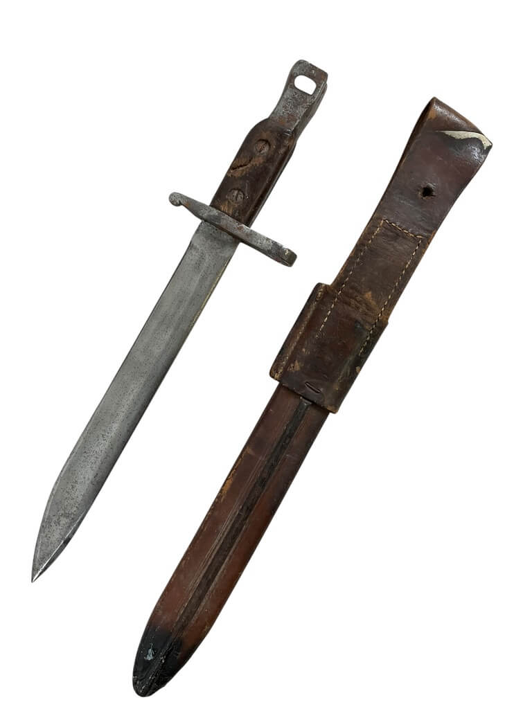 WW1 Canadian CEF Mk2 Ross Bayonet With Scabbard Dated 1915 WW1 Canadian CEF Mk2 Ross Bayonet With Scabbard Dated 1915