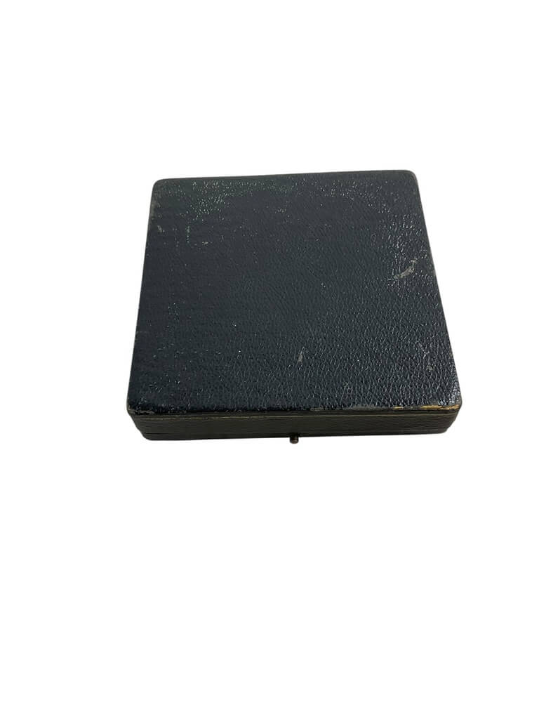 WW2 German Cross In Gold With Case Maker Mark 20 Zimmermann WW2 German Cross In Gold With Case Maker Mark 20 Zimmermann