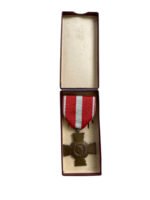 WW2 French Cross of Valour Full Size Medal In Box of Issue