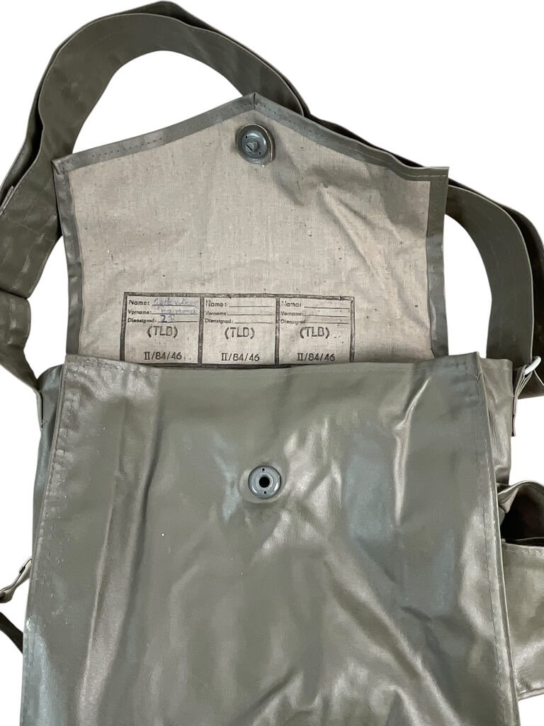 East German Respirator In Bag East German Respirator In Bag