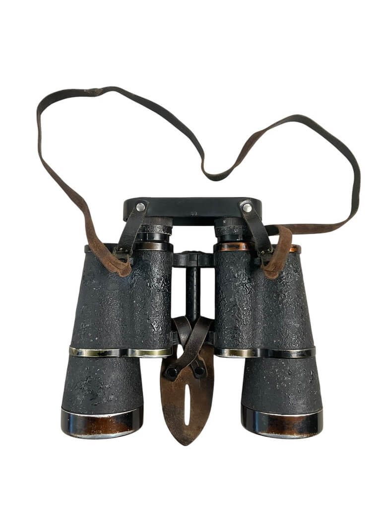 WW2 German Kriegsmarine Officers Binoculars 10 X 50 beh In Leather Case WW2 German Kriegsmarine Officers Binoculars 10 X 50 beh In Leather Case