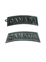 WW1 Canadian CEF CANADA Shoulder Titles Insignia Pair Dated 1918 Plated