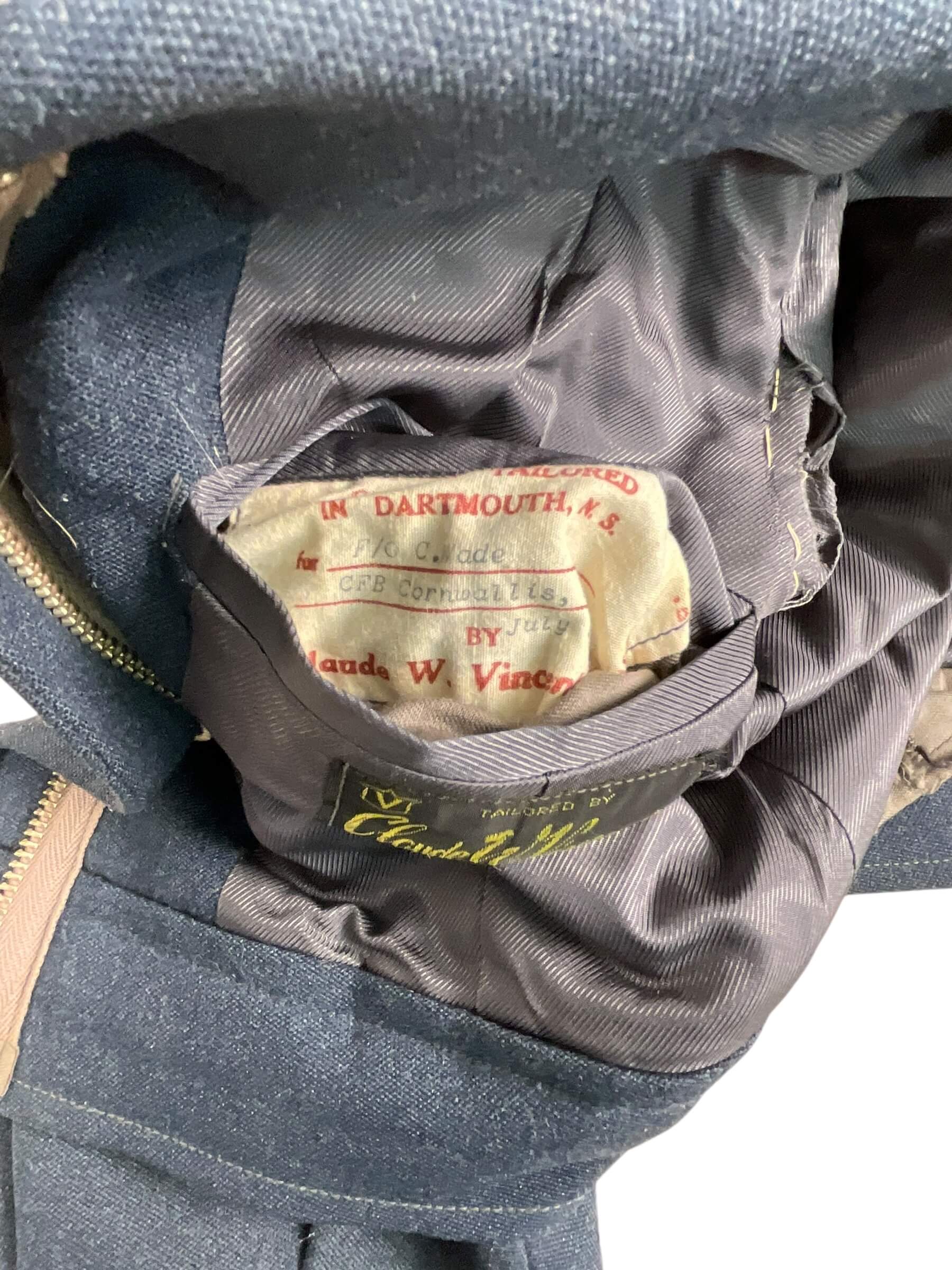 Canadian RCAF Women's Officers Battle Dress Jacket and Skirt Dated 1962 Canadian RCAF Women's Officers Battle Dress Jacket and Skirt Dated 1962