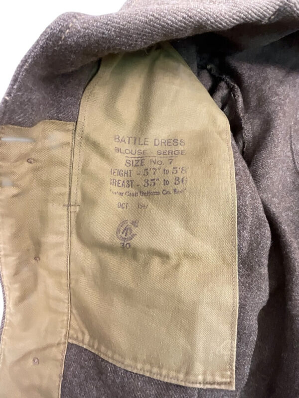 Canadian Irish Regiment of Canada Officers Battledress Jacket Size 7 Dated 1947