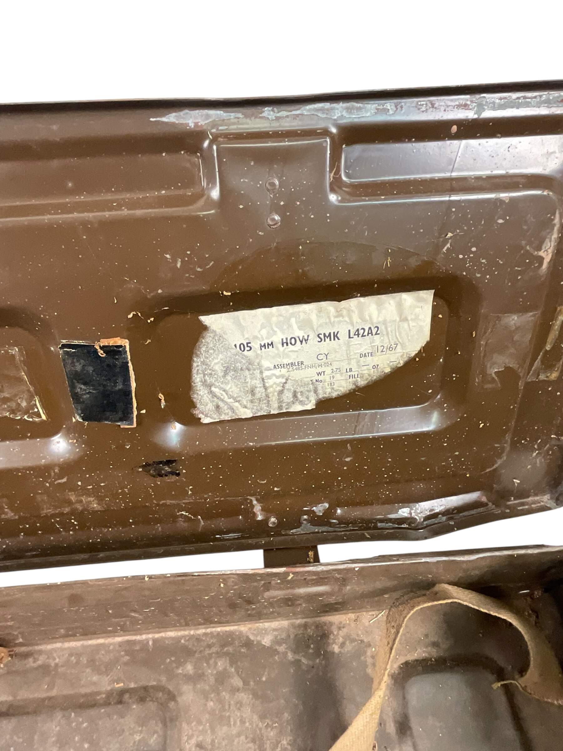 Canadian Forces 105mm Howitzer Smoke Transit Box EMPTY 33 1/2" X 10 1/2" X 6" Canadian Forces 105mm Howitzer Smoke Transit Box EMPTY 33 1/2" X 10 1/2" X 6"