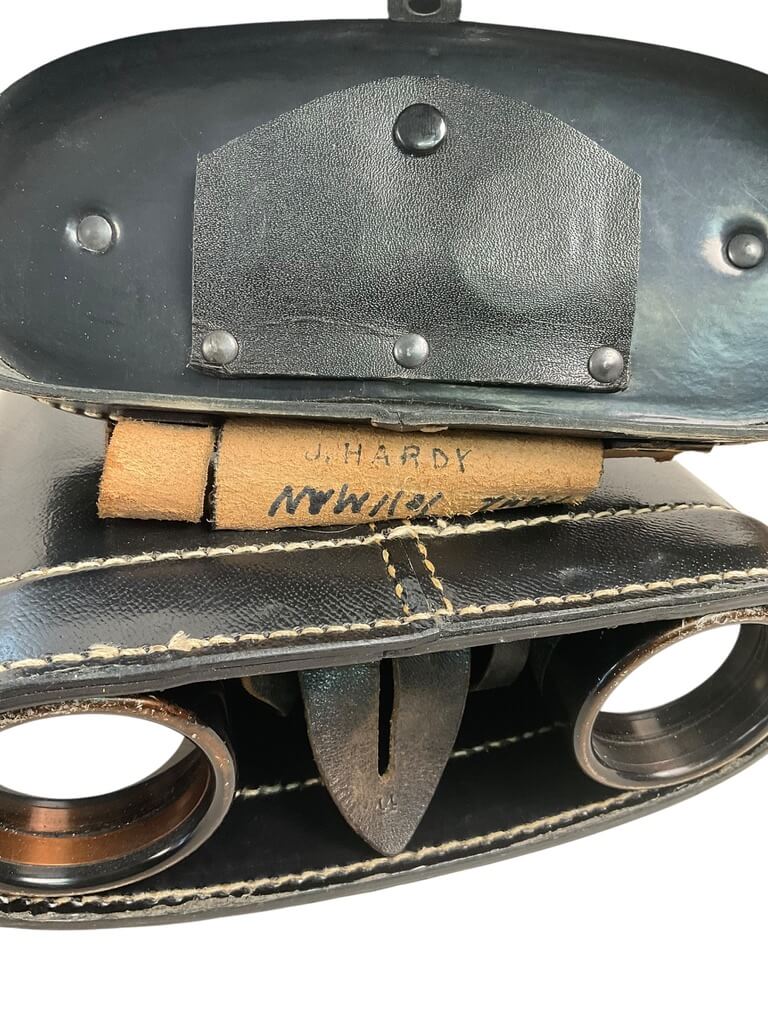 WW2 German Kriegsmarine Officers Binoculars 10 X 50 beh In Leather Case WW2 German Kriegsmarine Officers Binoculars 10 X 50 beh In Leather Case