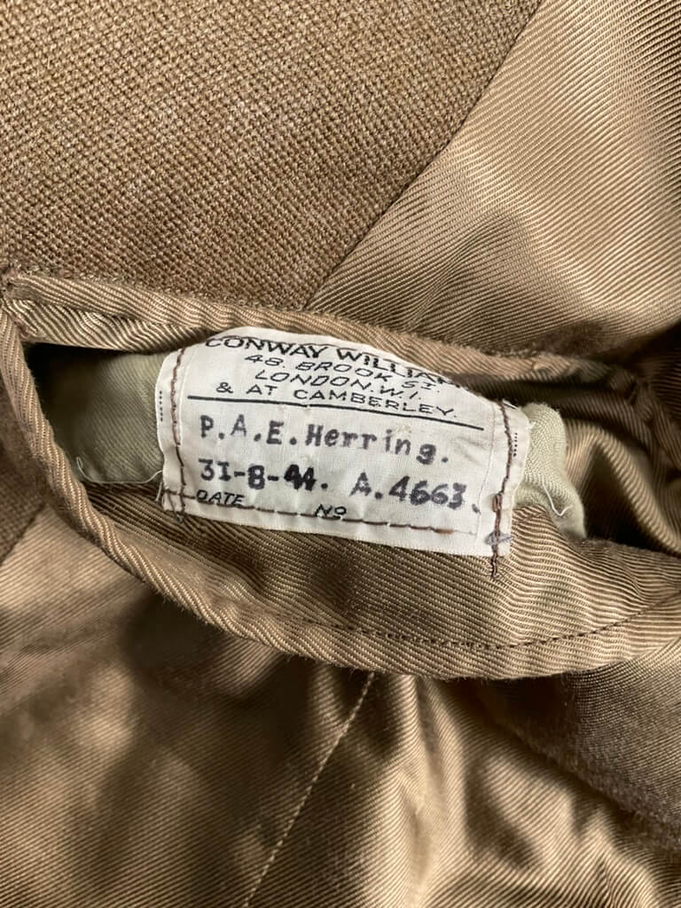 British Airborne Oxs and Bucks Officers Named 4 Pocket Tunic British Airborne Oxs and Bucks Officers Named 4 Pocket Tunic