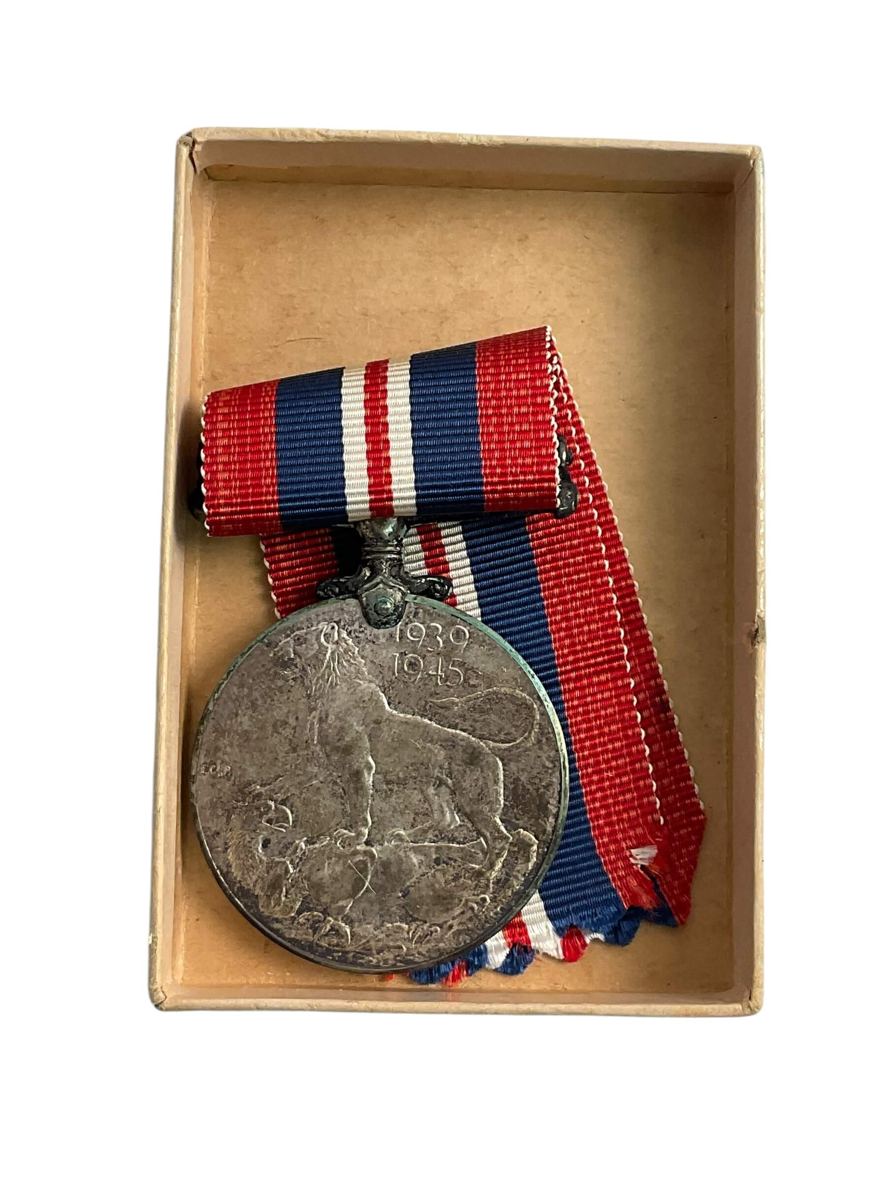 WW2 Canadian 1939 to 1945 War Medal In Box Full Size WW2 Canadian 1939 to 1945 War Medal In Box Full Size