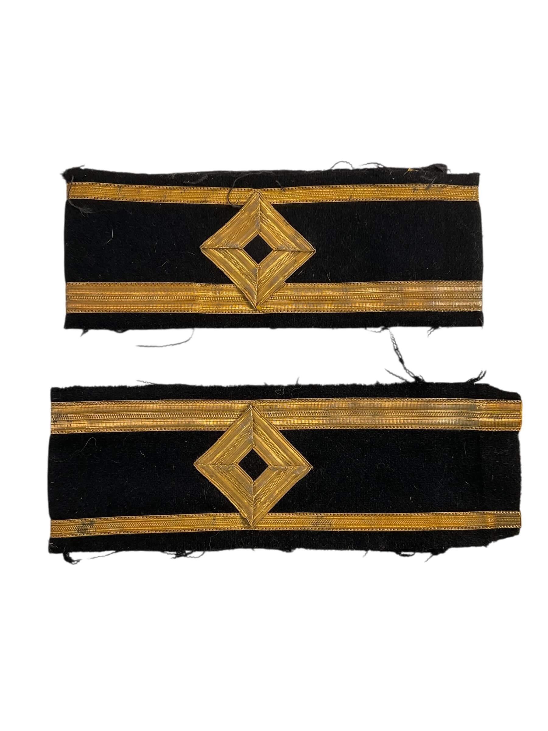 WW2 Canadian Merchant Navy Junior Second Officers Cuff Rank Insignia Pair WW2 Canadian Merchant Navy Junior Second Officers Cuff Rank Insignia Pair
