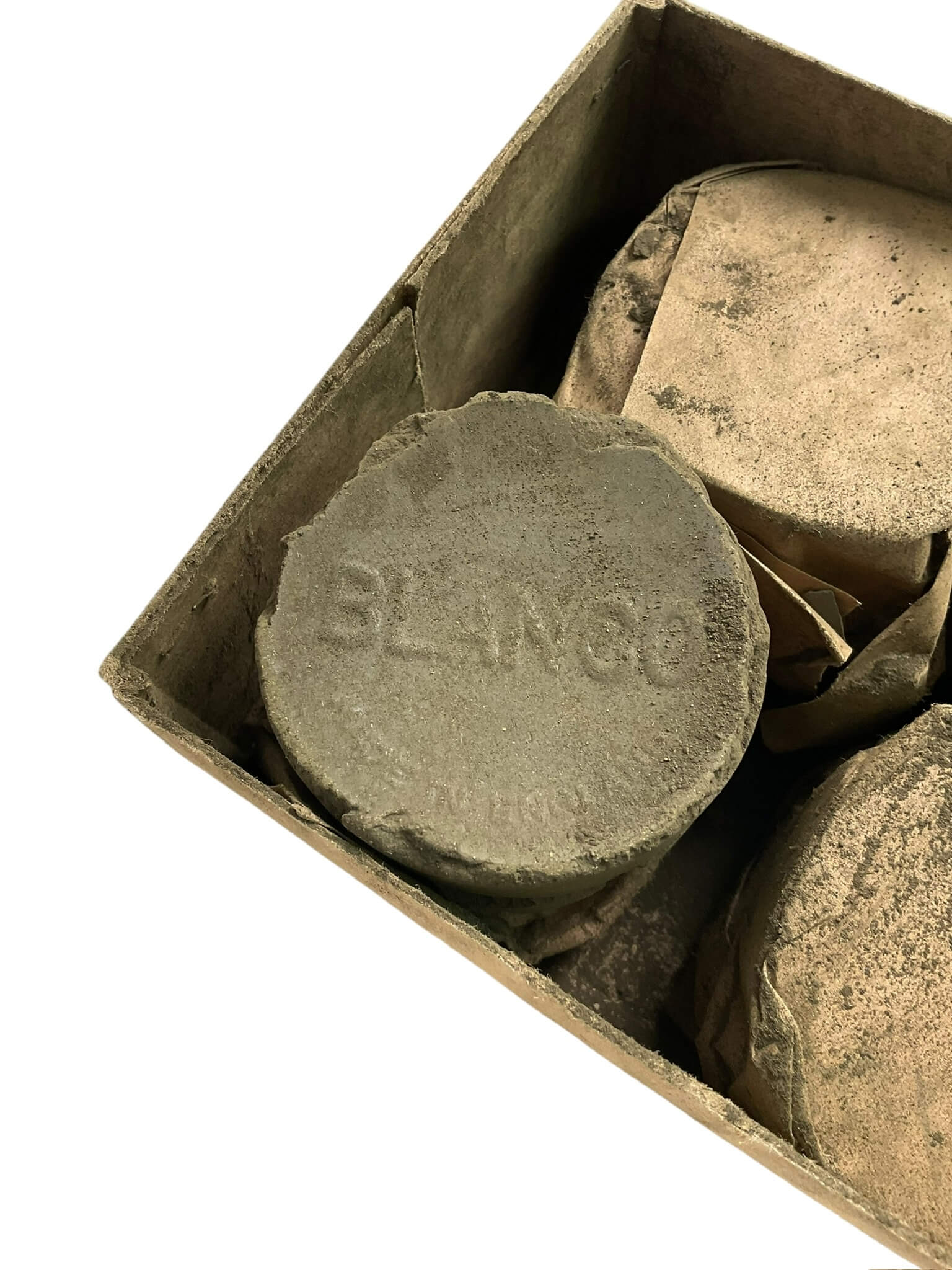 WW2 British Canadian Web Blanco Pucks In Box WW2 British Canadian Web Blanco Pucks In Box