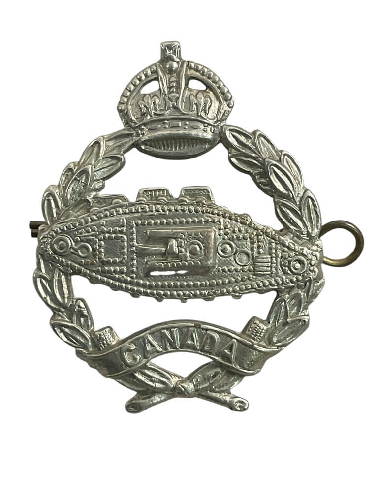 WW2 Canadian Armoured Corps Cap Badge WW2 Canadian Armoured Corps Cap Badge