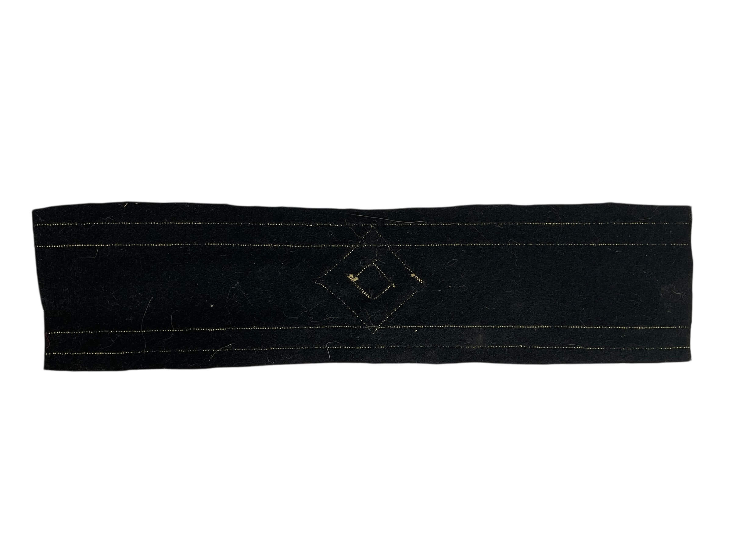 WW2 Canadian Merchant Navy Second Officers Cuff Rank Insignia Single WW2 Canadian Merchant Navy Second Officers Cuff Rank Insignia Single