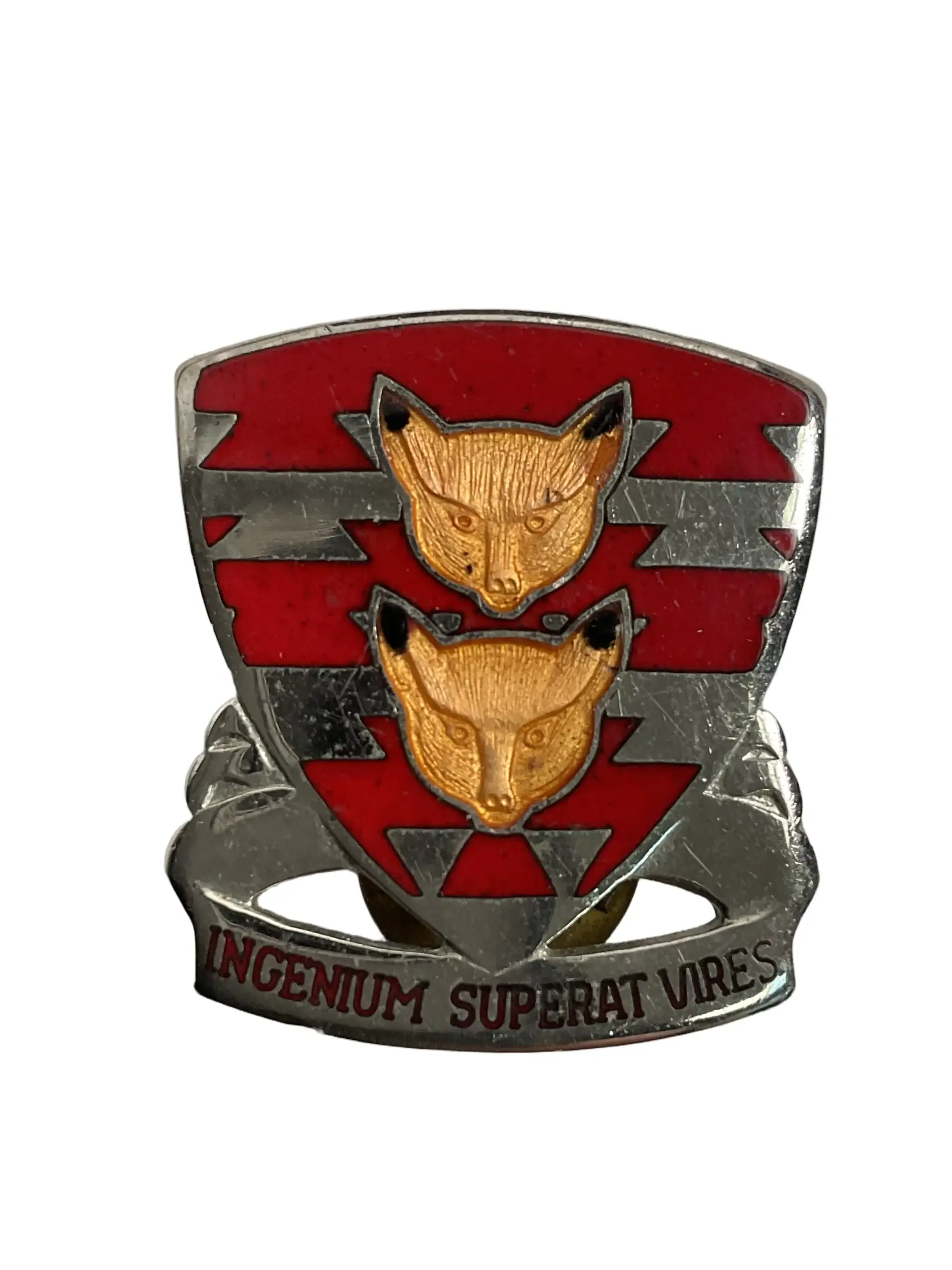 US Army DUI Distinctive Uniform Insignia 47th Engineer Battalion Badge Pin US Army DUI Distinctive Uniform Insignia 47th Engineer Battalion Badge Pin