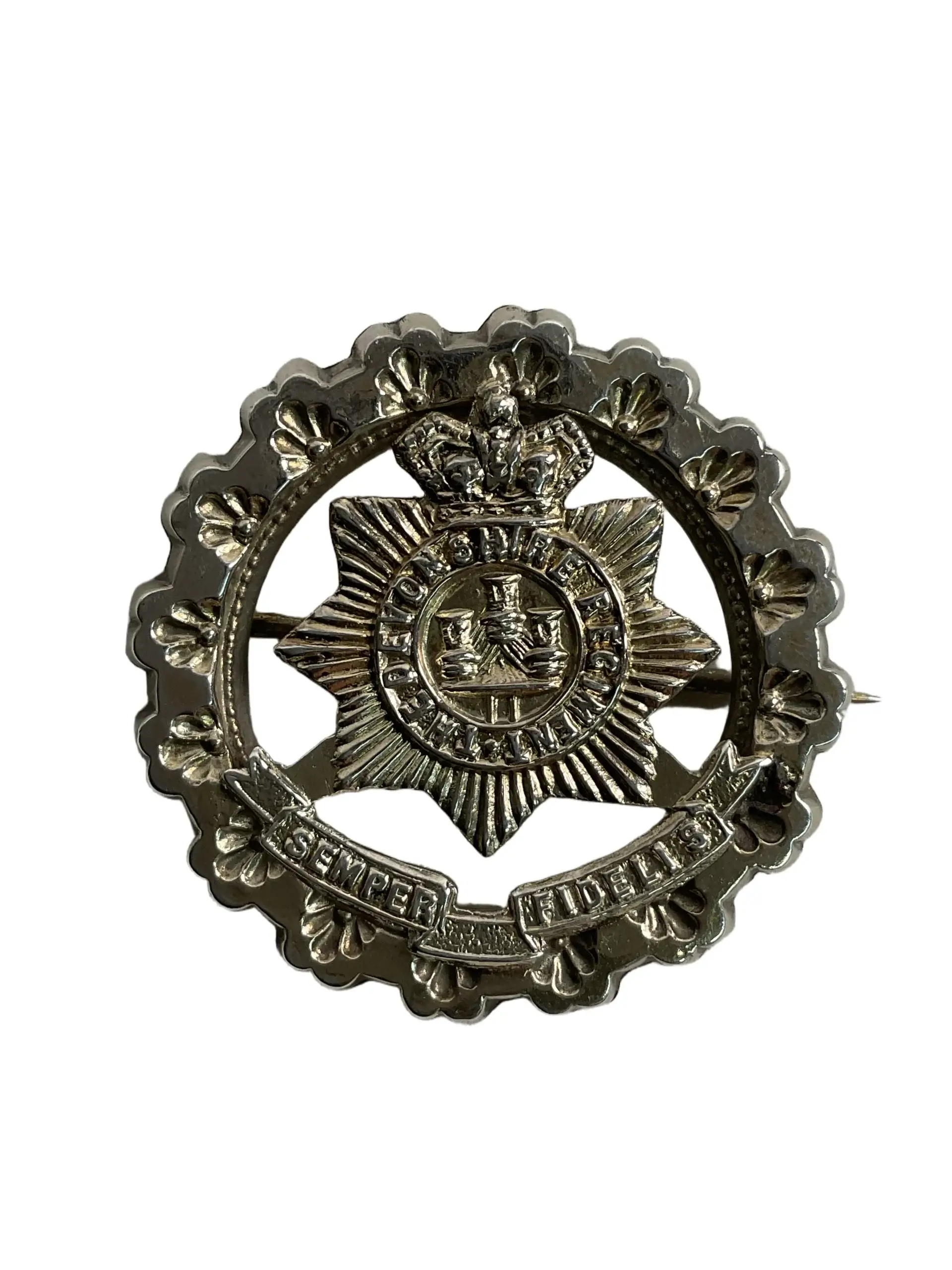 British Army Devonshire Regiment Sweetheart Pin British Army Devonshire Regiment Sweetheart Pin