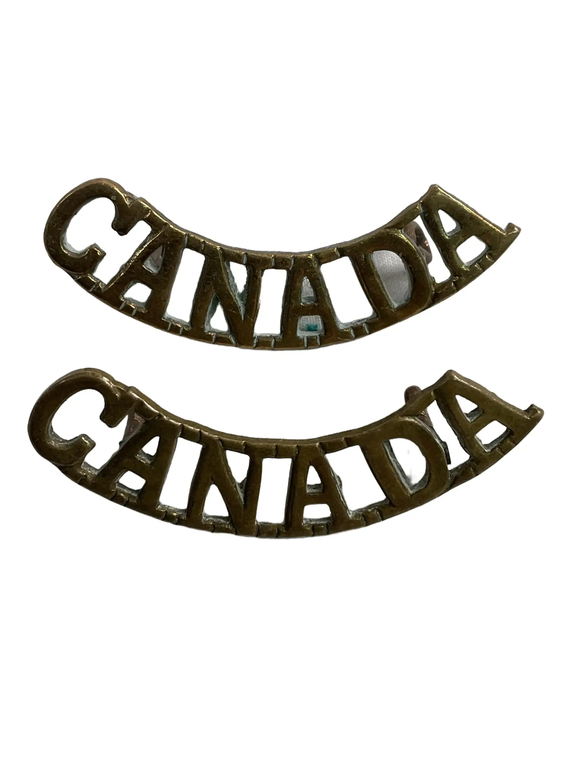 WW1 Canadian CEF CANADA Officers Shoulder Titles Insignia Pair WW1 Canadian CEF CANADA Officers Shoulder Titles Insignia Pair